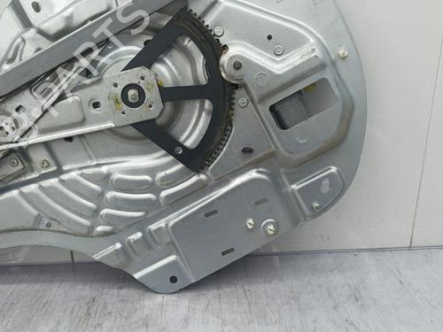Used Front left window mechanism HYUNDAI TUCSON (JM) 2.0 CRDi All-wheel Drive (140 hp) 23698386