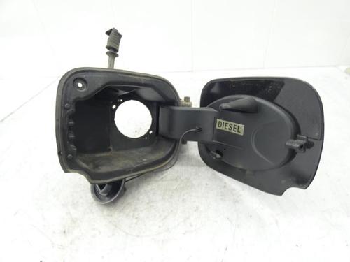 Used Fuel flap RENAULT CLIO III (BR0/1, CR0/1) 1.5 dCi (BR17, CR17) (86 hp) 23699408