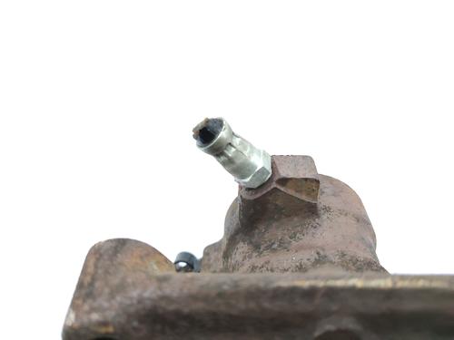 Used Left front brake caliper Left front brake caliper MERCEDES-BENZ C-CLASS (W202) C 220 D (202.121) (95 hp) 23731920 23731920