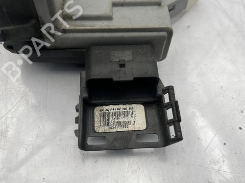 Used Rear right lock Rear right lock 32314351 32314351