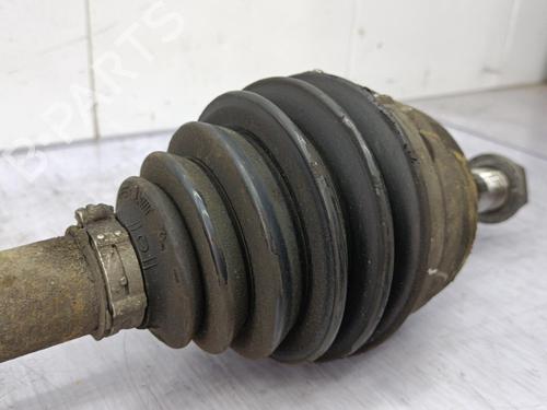 Used Right front driveshaft Right front driveshaft PEUGEOT 3008 I MPV (0U_) 2.0 HDi 150 / BlueHDi 150 (150 hp) 23676939 23676939