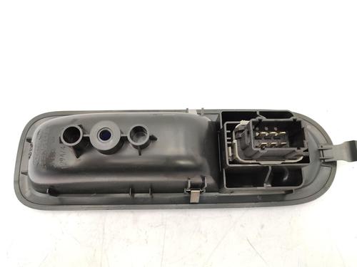 right-front-window-switch-renault-twingo-ii-cn0_-2007-23722168 main image