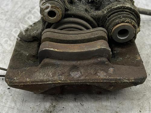 Used Right front brake caliper Right front brake caliper PEUGEOT 106 I (1A, 1C) 1.0 (50 hp) 23674157 23674157