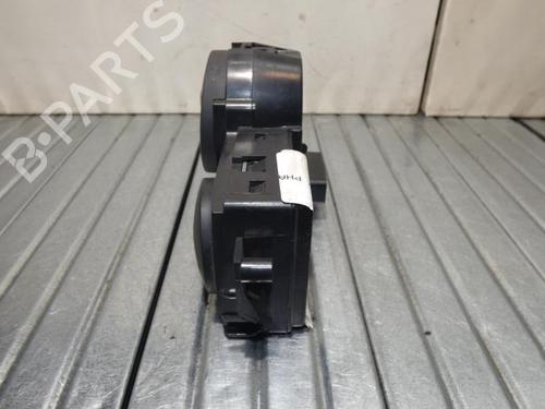 Used Climate control Climate control RENAULT GRAND SCÉNIC II (JM0/1_) 1.9 dCi (JM0G, JM12, JM1G, JM2C) (120 hp) 23684999 23684999