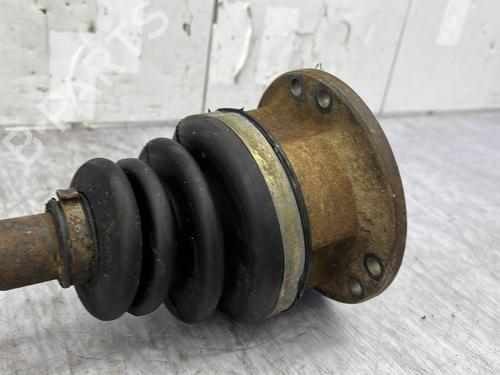 Used Right front driveshaft Right front driveshaft NISSAN TERRANO II (R20) 2.7 TDi 4WD (125 hp) 30338098 30338098