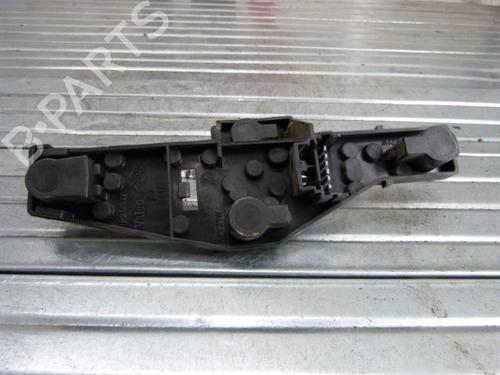 Lamp holder RENAULT LAGUNA II Grandtour (KG0/1_) 1.9 dCi (KG0G) | BP23689417L10 