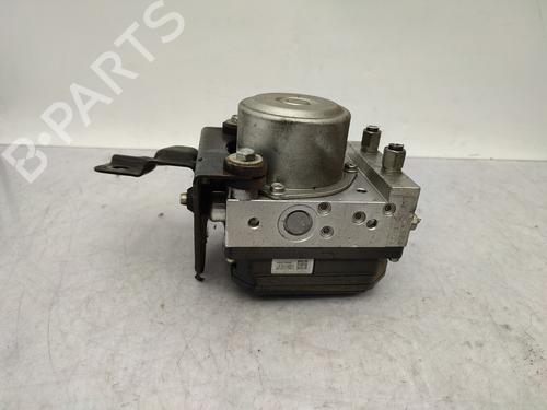 Used ABS pump NISSAN X-TRAIL II (T31) 2.0 dCi 4x4 (150 hp) 27356908