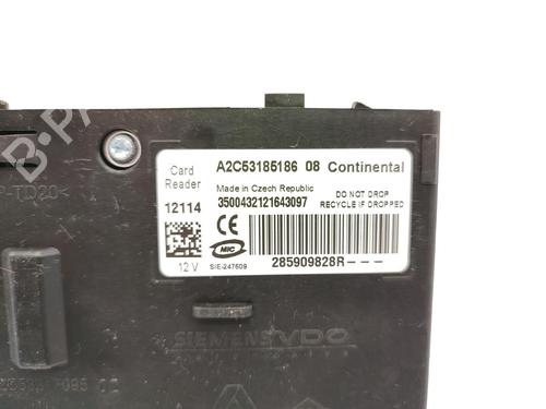 card-reader-renault-megane-iii-hatchback-bz01_-b3_-2008-23680109 main image