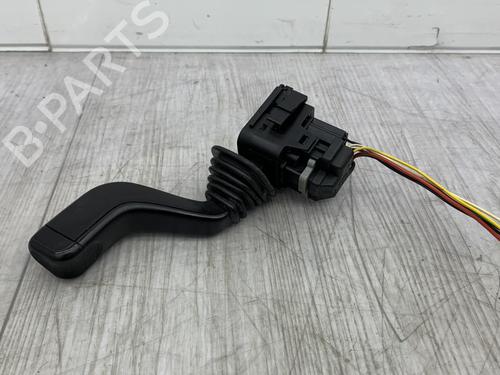 Used Switch Switch OPEL ASTRA G Hatchback (T98) 2.0 DTI 16V (F08, F48) (101 hp) 23667329 23667329