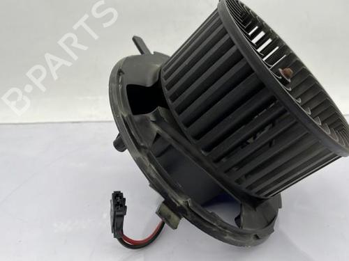 Used Heater blower motor VW GOLF VI (5K1) 2.0 TDI (140 hp) 23679935