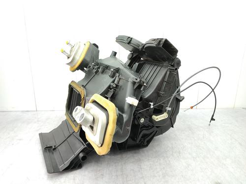 Used Heater matrix box OPEL VIVARO A Van (X83) 2.0 CDTI (F7) (114 hp) 23753046
