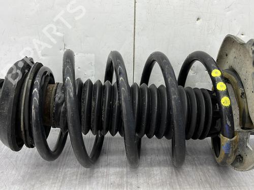 Right front shock absorber PEUGEOT 5008 (0U_, 0E_) 2.0 HDi 150 / BlueHDi 150 | BP25738400M17 