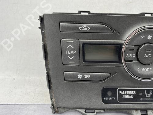 Used Climate control Climate control TOYOTA AURIS (_E15_) 2.0 D-4D (ADE150_, ADE150R) (126 hp) 30711273 30711273