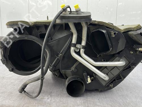 Heater matrix box FORD TRANSIT Van (FA_ _) 2.2 TDCi | BP32709762M61 - Image 2