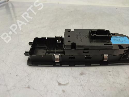 Used Left front window switch Left front window switch BMW 1 (E81) 116 d (116 hp) 24476580 24476580