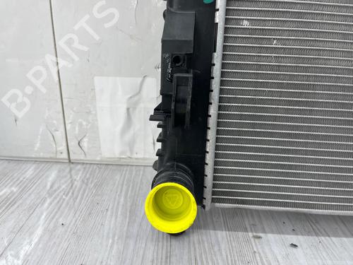 Used Water radiator Water radiator 37717291 37717291