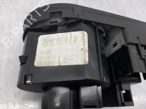 Headlight switch AUDI A3 Sportback (8PA) 2.0 TDI 16V | BP23675868I24  - Image 6