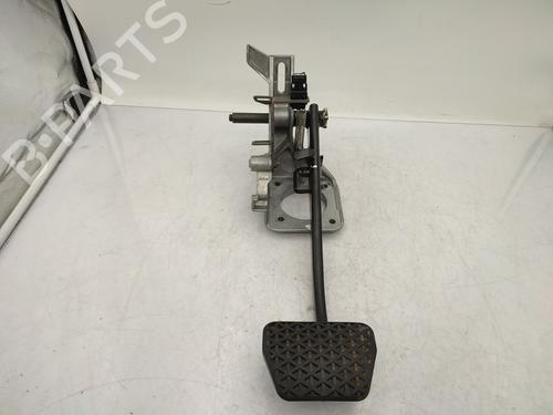 Used Break pedal BMW 3 Coupe (E46) 330 Cd (204 hp) 23684230
