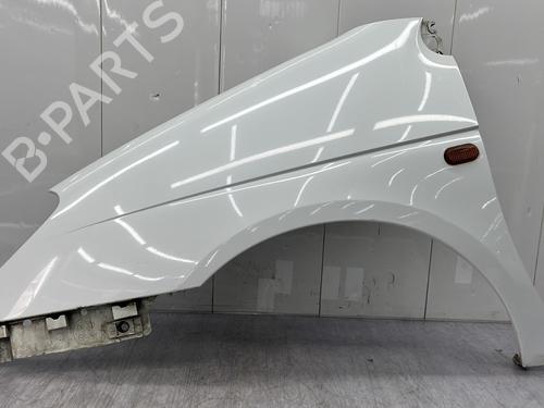 Parafango anteriore sinistro RENAULT SCÉNIC I MPV (JA0/1_, FA0_) 1.9 dCi (JA05, JA1F) (102 hp) 23980531