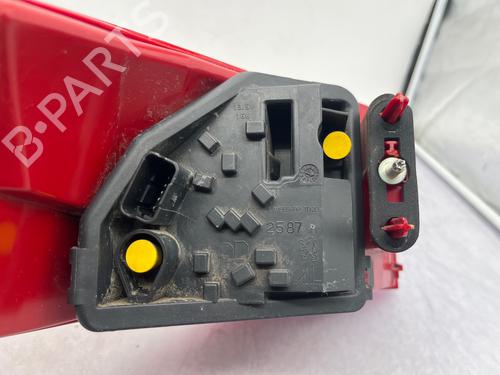 Right taillight PEUGEOT 607 (9D, 9U) 2.0 HDI | BP39212707C35 - Image 5