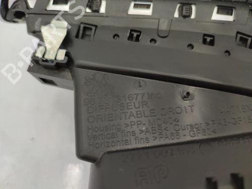Air vent PEUGEOT 208 I (CA_, CC_) 1.2 VTI 82 | BP23711652I21