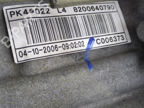 Gearbox RENAULT SCÉNIC II (JM0/1_) 2.0 dCi (JM1K) | BP23720400M3 