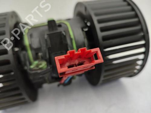 Used Heater blower motor RENAULT SCÉNIC III (JZ0/1_) 1.2 TCe (116 hp) 23749648