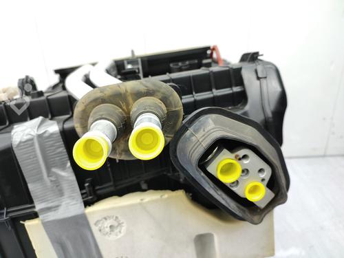 Heater matrix box AUDI A5 (8T3) 2.7 TDI | BP23721074M61 - Image 11