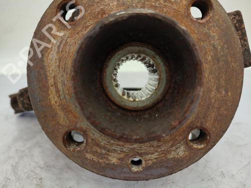 Used Left front steering knuckle Left front steering knuckle DACIA SANDERO II 1.5 dCi (90 hp) 23706047 23706047