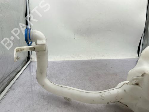 Used Windscreen washer tank Windscreen washer tank 36819208 36819208