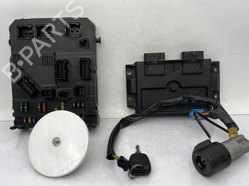 Used Electronic module PEUGEOT 206 Hatchback (2A/C) 1.9 D (69 hp) 25933301