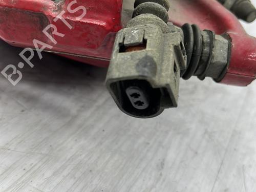 Used Right front brake caliper VW GOLF VII (5G1, BQ1, BE1, BE2) 2.0 GTD (184 hp) 23702934