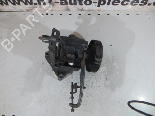 Used Steering pump RENAULT 19 II (B/C53_) 1.9 dT (B/C53T) (90 hp) 23678545