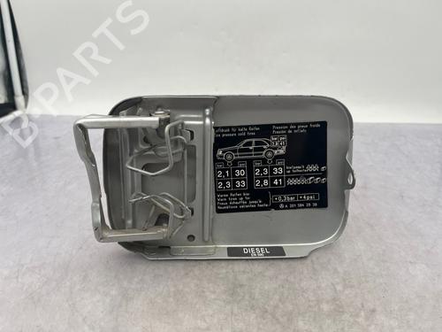 Used Fuel flap Fuel flap 39521128 39521128