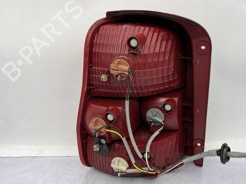 right-taillight-kia-carnival-i-up-fl-1998-1999-2000-2001-23720292 main image