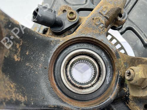 Right front steering knuckle VW GOLF IV (1J1) 1.9 TDI | BP24115660M26 