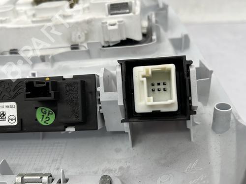 Interior roof light PEUGEOT 3008 II SUV (MC_, MR_, MJ_, M4_) 1.6 BlueHDi 120 | BP25152708I8