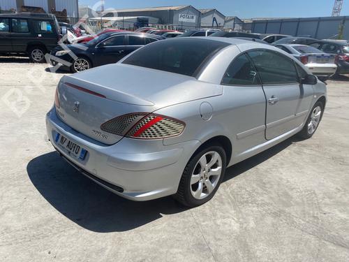 Dashboard PEUGEOT 307 CC (3B) 2.0 HDi 135 | BP36819168C46  - Image 16