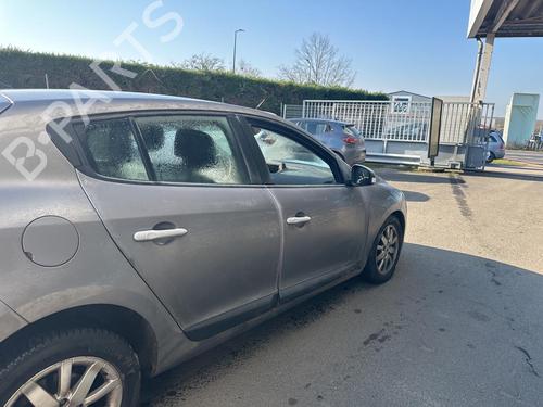 Rear parcel shelf RENAULT MEGANE III Hatchback (BZ0/1_, B3_) 1.5 dCi (BZ09, BZ0D, BZ1W, BZ29, BZ14) | BP23754353C85  - Image 25