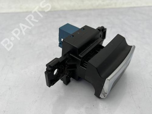 Switch PEUGEOT 308 II (LB_, LP_, LW_, LH_, L3_) 1.5 BlueHDi 130 | BP25989577I30