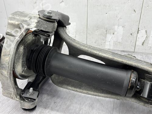 Left front shock absorber CITROËN C5 III Break (RW_) 2.2 HDi 200 | BP31065858M16 