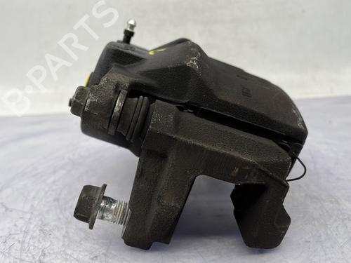 Used Left front brake caliper Left front brake caliper RENAULT KADJAR (HA_, HL_) 1.3 TCe 160 (HLNC) (160 hp) 33171673 33171673