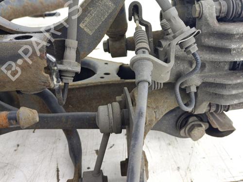 Used Rear axle Rear axle VW GOLF VI (5K1) 1.6 TDI (105 hp) 23718653 23718653