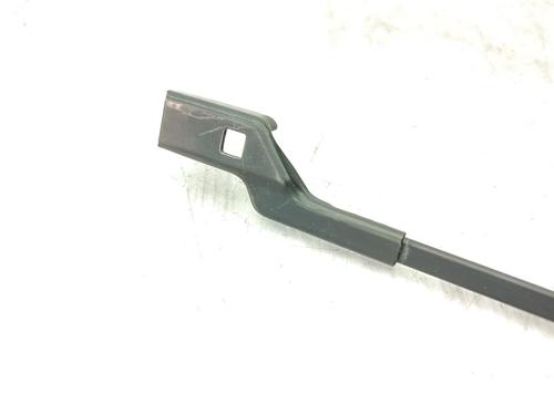 Used Front windshield wiper arm CITROËN C3 / C3 ORIGIN III (SX) 1.2 VTi 82 (82 hp) 23732269