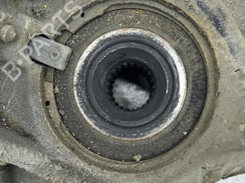 Used Left front steering knuckle CITROËN C3 II (SC_) 1.6 HDi 90 (90 hp) 23701727