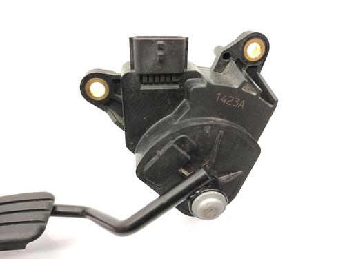 Used Pedal Pedal RENAULT KANGOO / GRAND KANGOO II (KW0/1_) 1.5 dCi 90 (KW05, KW08, KW0G, KW11) (90 hp) 23760746 23760746