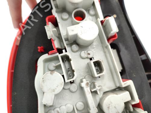 Right taillight VW PASSAT B5.5 (3B3) 1.9 TDI | BP23739289C35  - Image 5