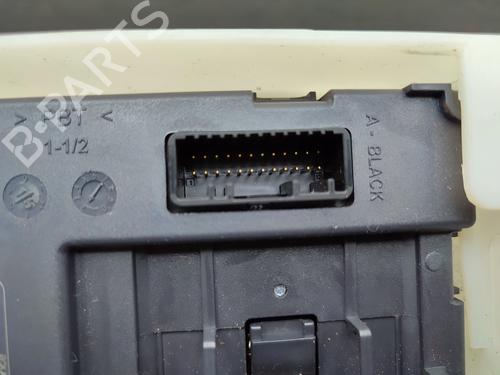 Card reader RENAULT CAPTUR I (J5_, H5_) 1.2 TCe 120 | BP23754082E4  - Image 7