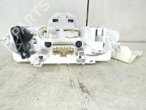 Climate control RENAULT CLIO III (BR0/1, CR0/1) 1.2 16V (BR02, BR0J, BR11, CR02, CR0J, CR11) | BP23678752I5 - Image 2