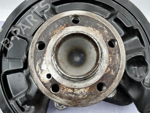 Used Left rear steering knuckle Left rear steering knuckle MERCEDES-BENZ GLA-CLASS (X156) GLA 220 CDI (156.903) (170 hp) 24055515 24055515